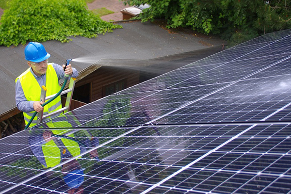 Solar Panel Cleaning Solar Panel Cleaning